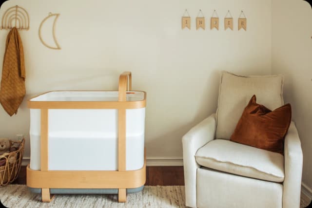 House Beautiful review of the Cradlewise smart crib